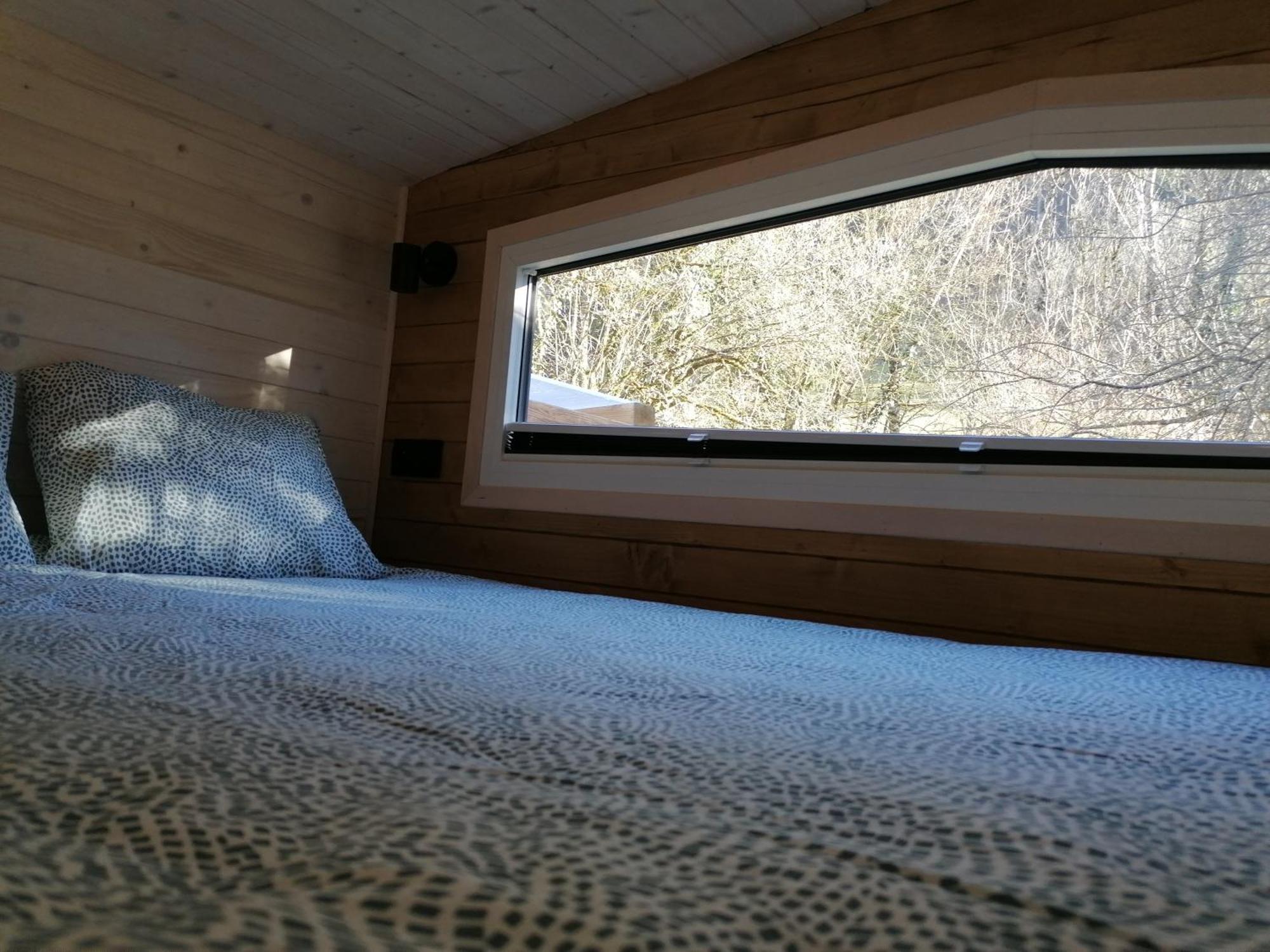 Camping Le Trejeux - Petit Chalet โธนส์ ภายนอก รูปภาพ